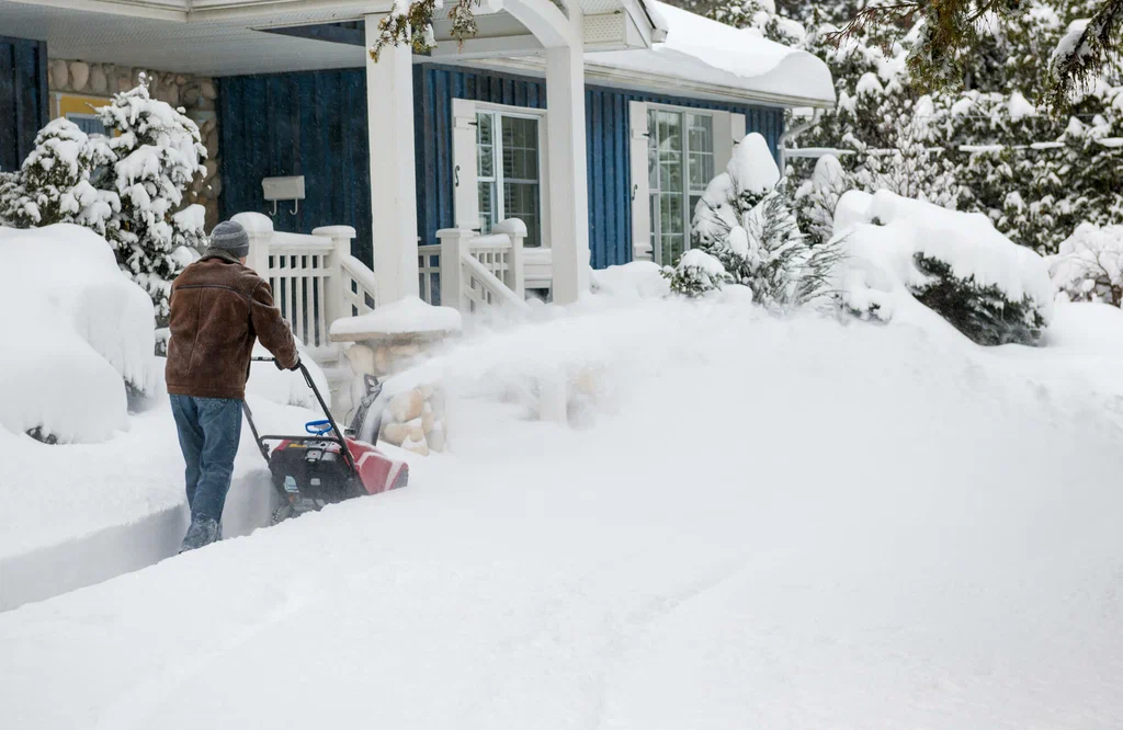 Snow and ice conditions around a property